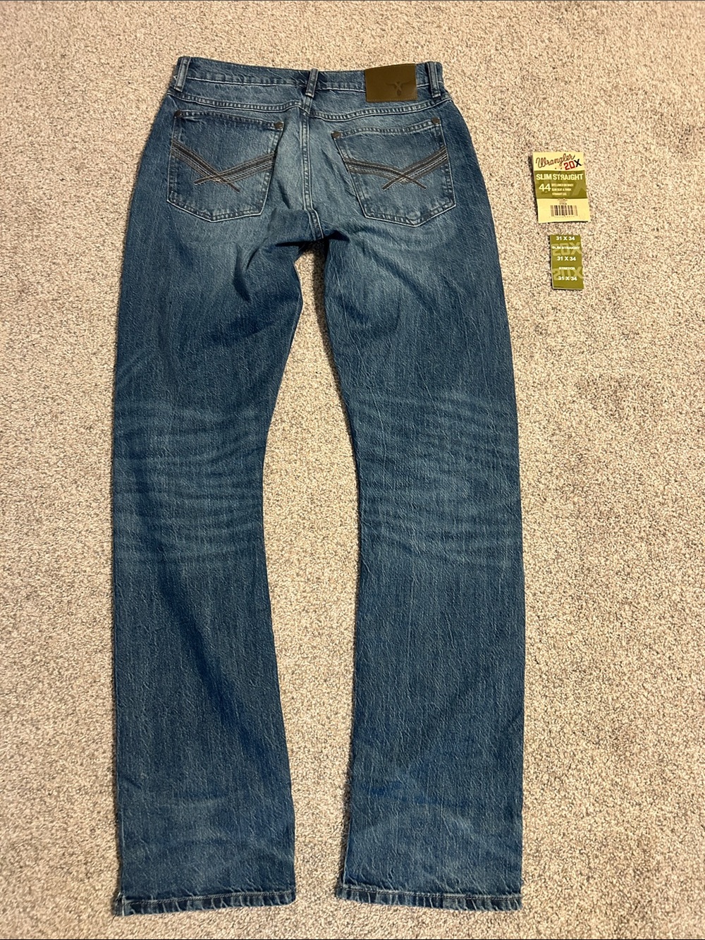 Men’s Wrangler 20X Style 44 Slim Straight Jeans Size 31x34 New With Tags - Picture 2 of 6